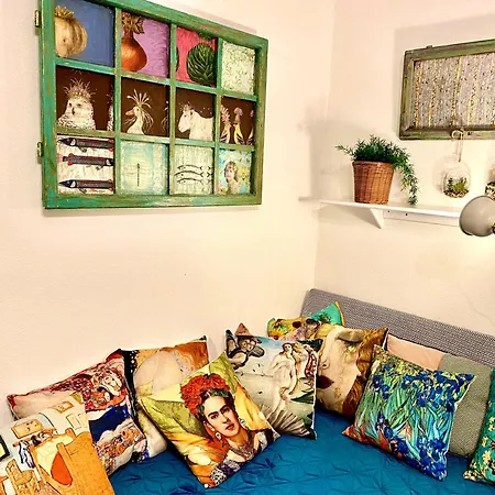 Kalvin Sqare * 布达佩斯